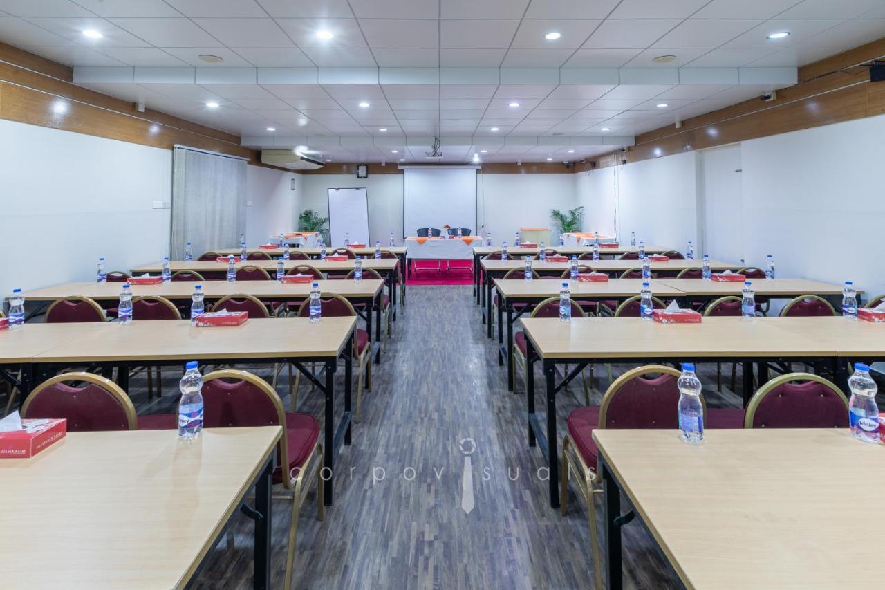 Sel Nibash Hotel & Serviced Apartments Дакка Екстер'єр фото